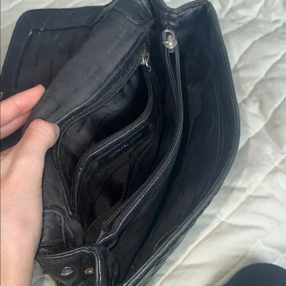 Black michael kors Shoulder Bag with Chain Strap - Picture 6 of 8